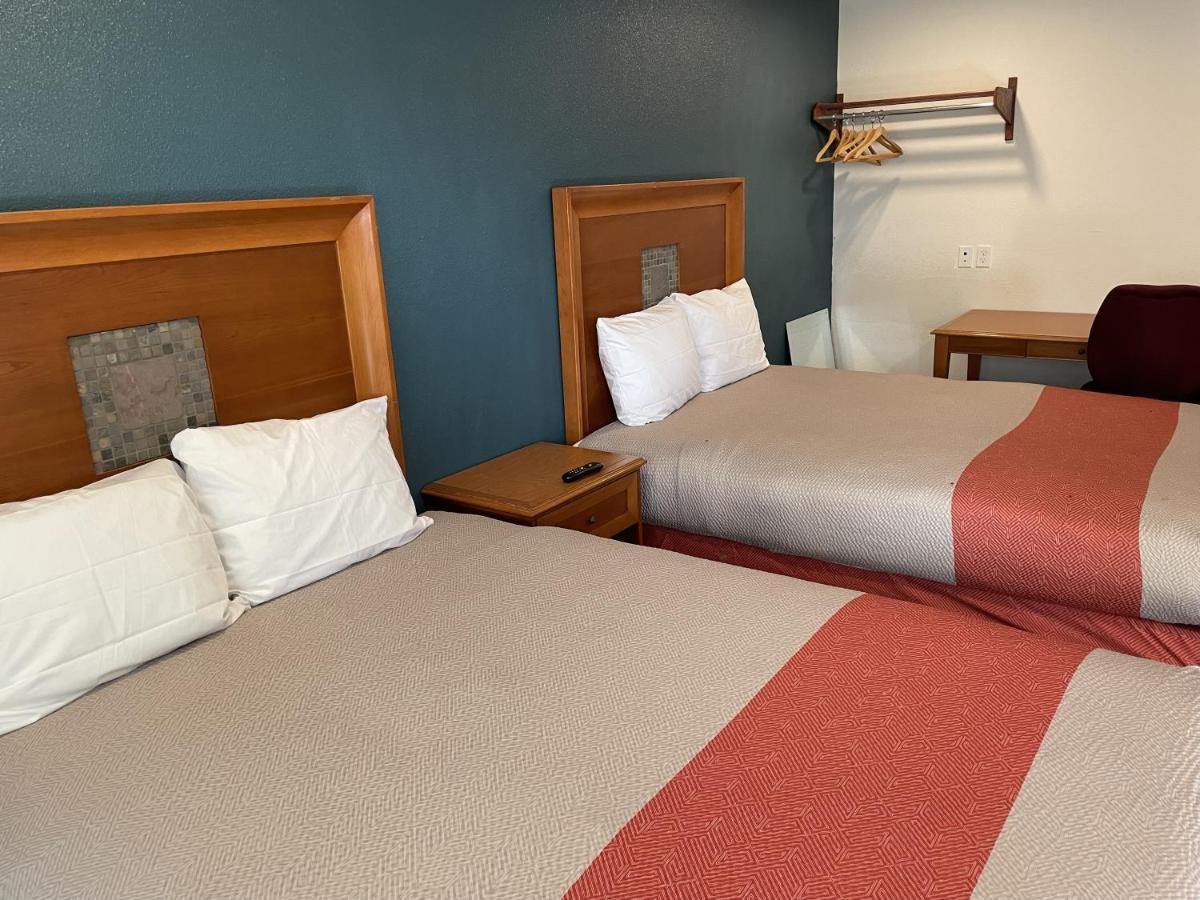 Town Place Studio Apartment Snyder Extérieur photo