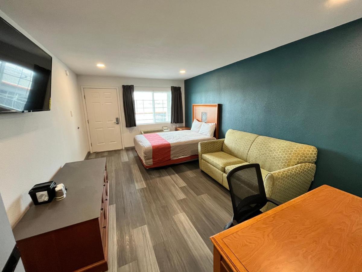 Town Place Studio Apartment Snyder Extérieur photo